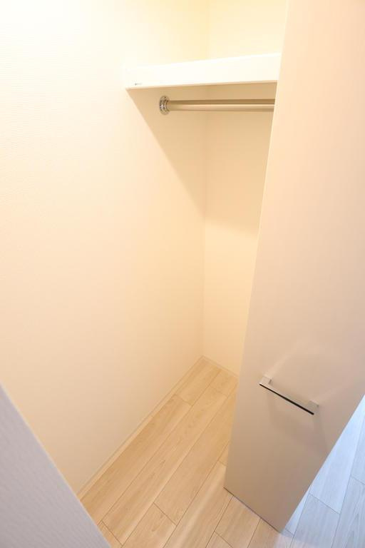 大阪市城東区蒲生２丁目の賃貸マンションの収納