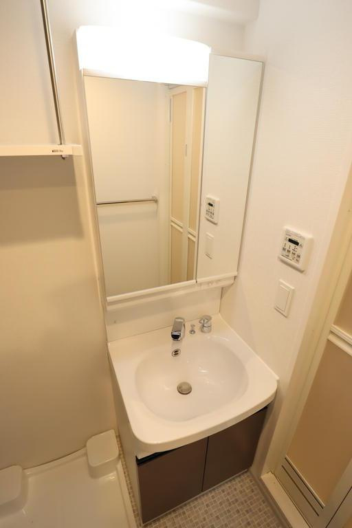 大阪市城東区蒲生２丁目の賃貸マンションの洗面所