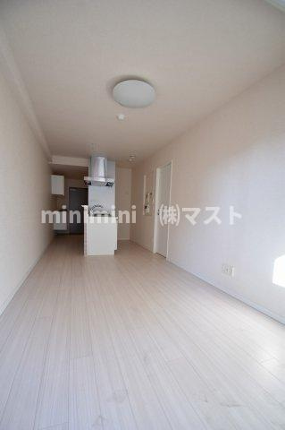 Bee-ParQ扇町の居間・リビング|※建物内別間取参考写真