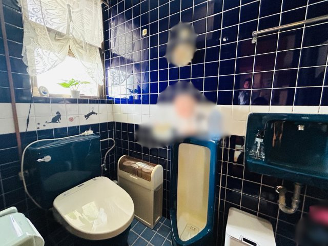 南城市大里稲嶺土地付き戸建てのトイレ