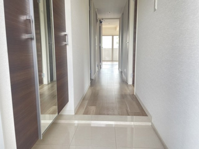 【玄関】 | アルファスマート滑石中央