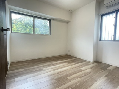 【洋室】 | アルファスマート滑石中央