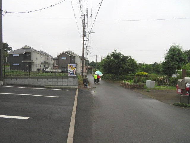 稲城市坂浜の倉庫