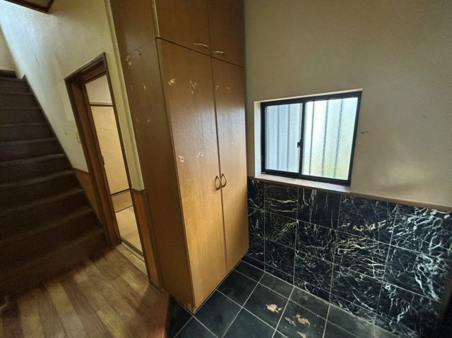 岡崎市欠町の玄関