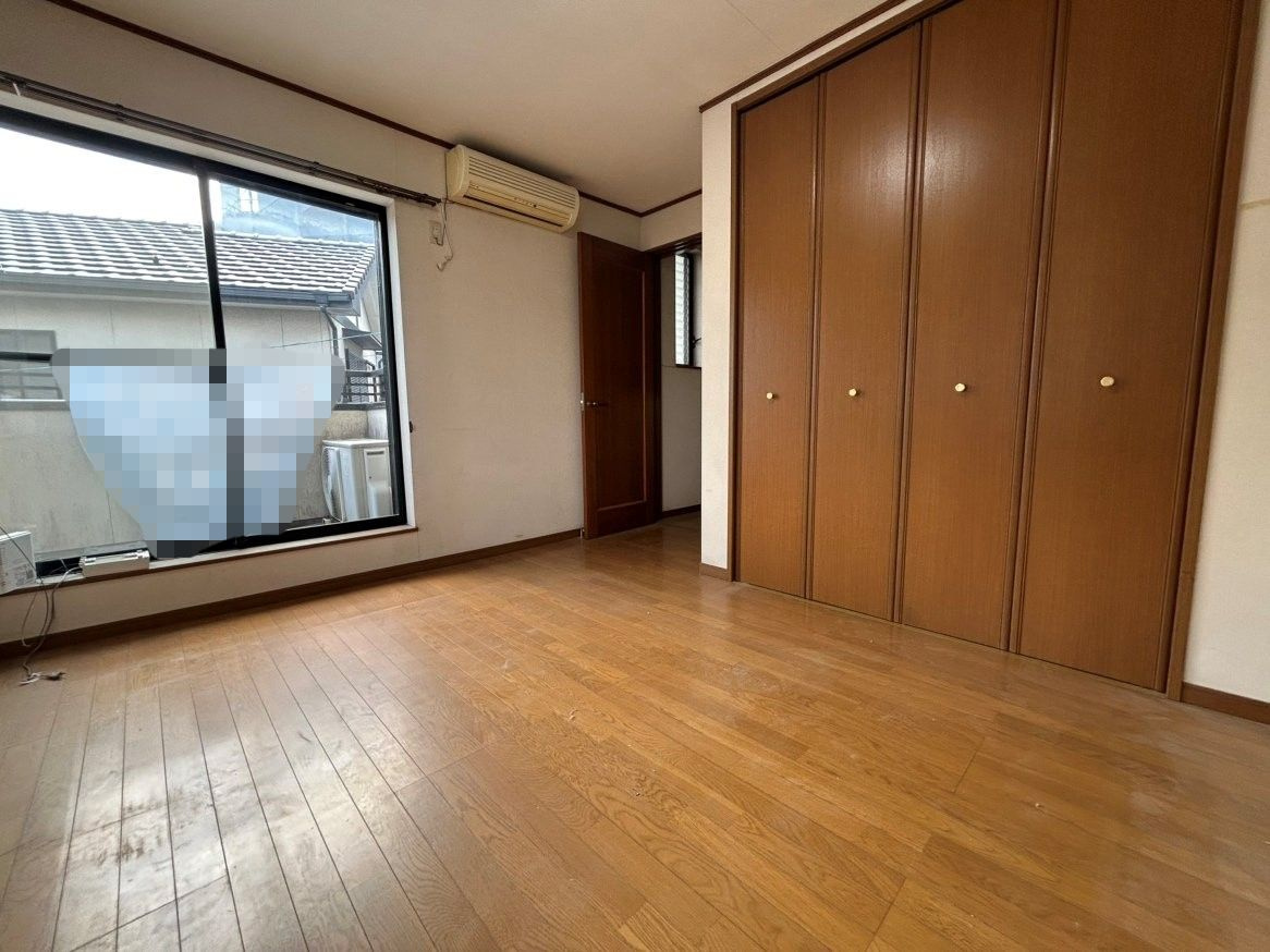 岡崎市欠町の洋室