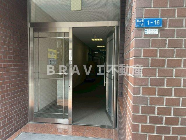 ハイツキンリュウ　BRAVI不動産のエントランス|【ハイツキンリュウ】落ち着いたエントランスです