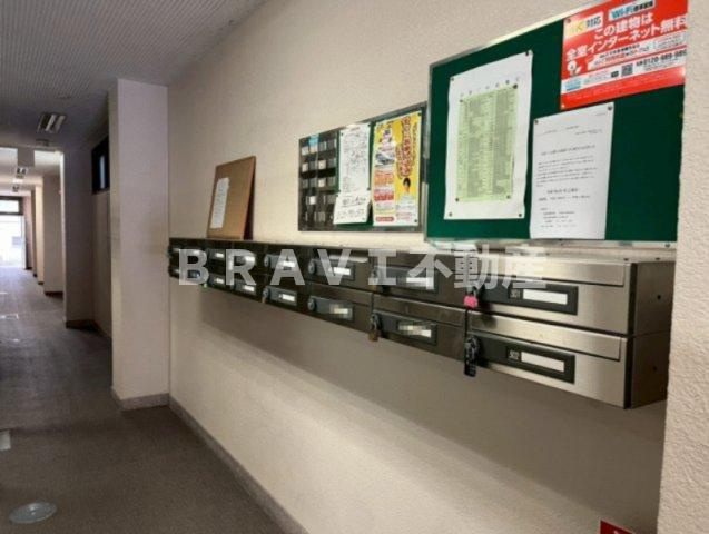 ハイツキンリュウ　BRAVI不動産のその他共用部分|【ハイツキンリュウ】郵便ポストです
