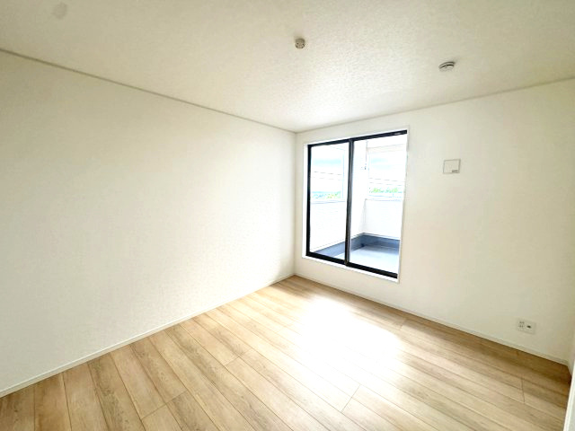 クレイドルガーデン前橋市河原浜町第３　２号棟の洋室|2階洋室1