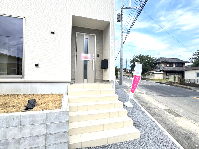 クレイドルガーデン前橋市河原浜町第３　２号棟の玄関|毎日通る玄関はこちらです。