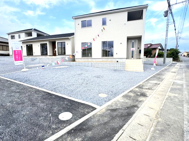 クレイドルガーデン前橋市河原浜町第３　２号棟の駐車場|駐車場2台以上ご用意しております