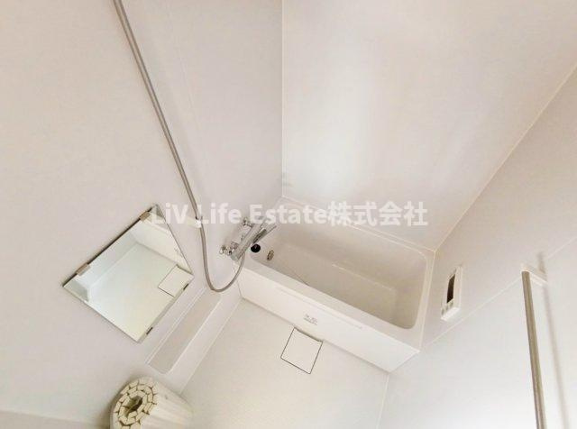 登美屋ビルの浴室