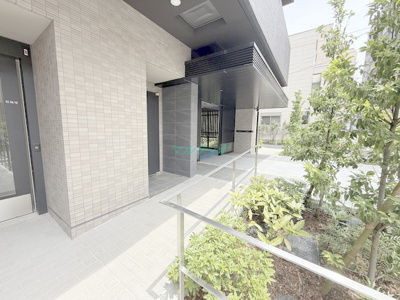 【エントランス】 | THE GATEHOUSE浅草雷門