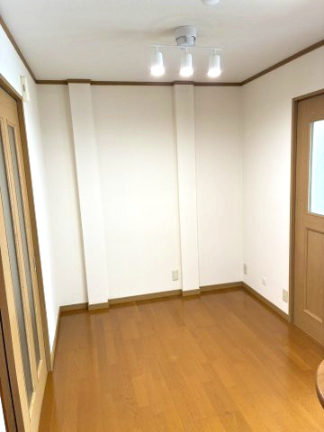 エスポワール出来島の居間・リビング