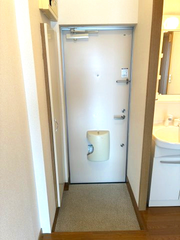 エスポワール出来島の玄関