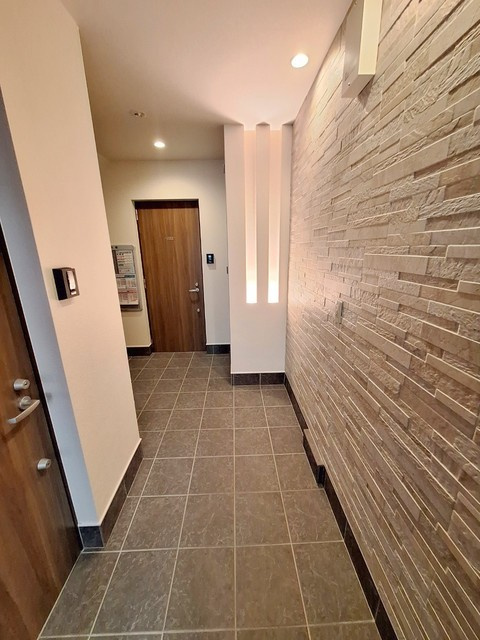 Ｗｉｓｔｅｒｉａのロビー|オシャレな内廊下です