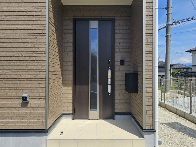 中津川市駒場第４の玄関|玄関