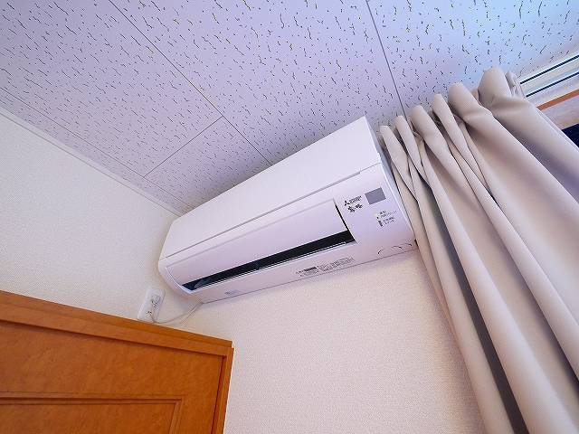 レオパレスくれーる大安寺の設備|エアコン完備