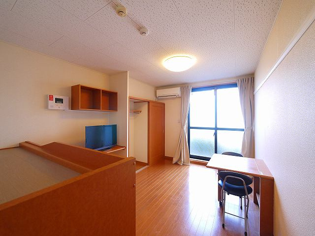 レオパレスくれーる大安寺の内装|おしゃれな内装です