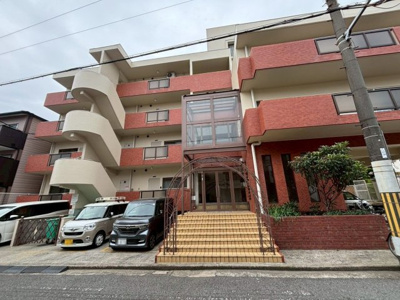 【外観】 | ハイグレードヒガシ浅香山 | イオンモール堺鉄砲町まで徒歩２０分！休日のお出かけや普段のお買い物にも便利ですね♪