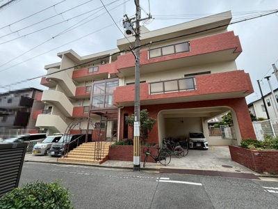 【外観】 | ハイグレードヒガシ浅香山 | 食品館アプロまで徒歩７分♪万代まで徒歩１０分♪業務スーパーまで徒歩１８分♪毎日のお買い物に便利です！その日の特売日などでスーパーを選べますね♪