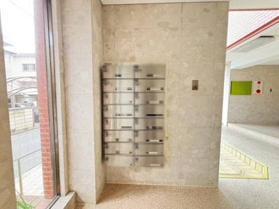 【エントランス】 | ハイグレードヒガシ浅香山 | お客様にとって最良のマイホームが見つかりますよう、イエストアが全力でお手伝いさせていただきます！いつでもお気軽にお問い合わせ下さい♪