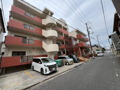 【外観】 | ハイグレードヒガシ浅香山 | 家族を身近に感じる対面式キッチンです♪家族と会話しながら楽しくお料理できますね！