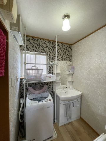 橋本市隅田町下兵庫・中古戸建・54675の洗面所