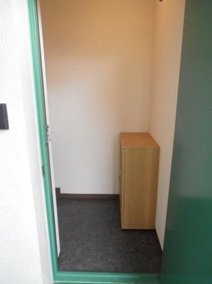 伊藤マンションの玄関