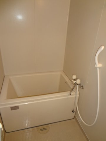 ソレアードの浴室