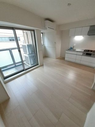 ヒラキ門前仲町の居間・リビング