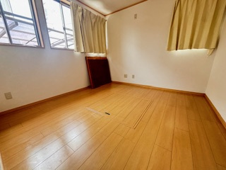 【洋室】 | 呉市焼山政畝1丁目【中古戸建】