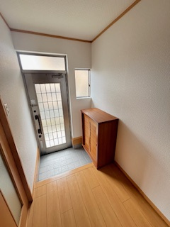 【玄関】 | 呉市焼山政畝1丁目【中古戸建】