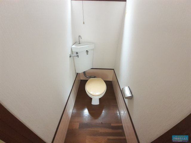 コーポすわ（店舗）のトイレ|※過去の室内写真のため現況と異なる場合があります