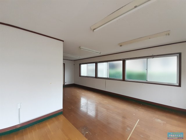 コーポすわ（店舗）の内装|※過去の室内写真のため現況と異なる場合があります