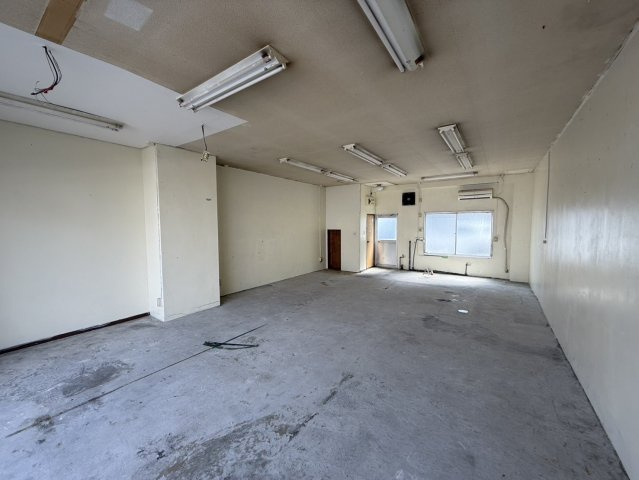 ルートオブファイブの内装