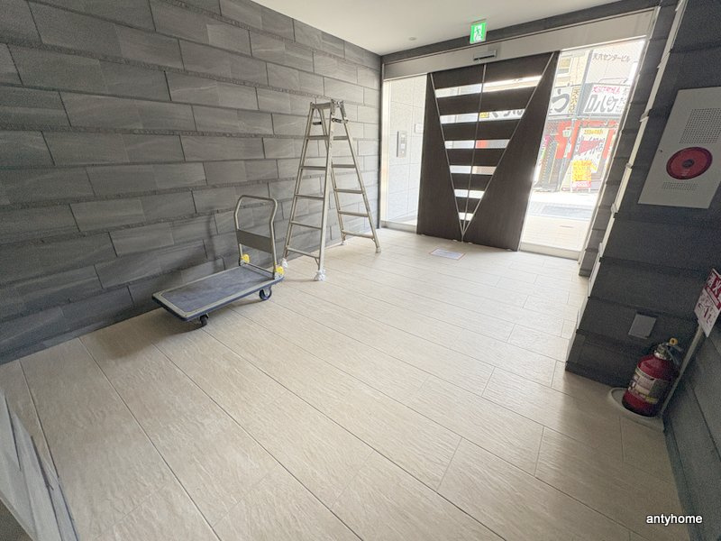 エクレレメディコ天六　仲介手数料無料のロビー