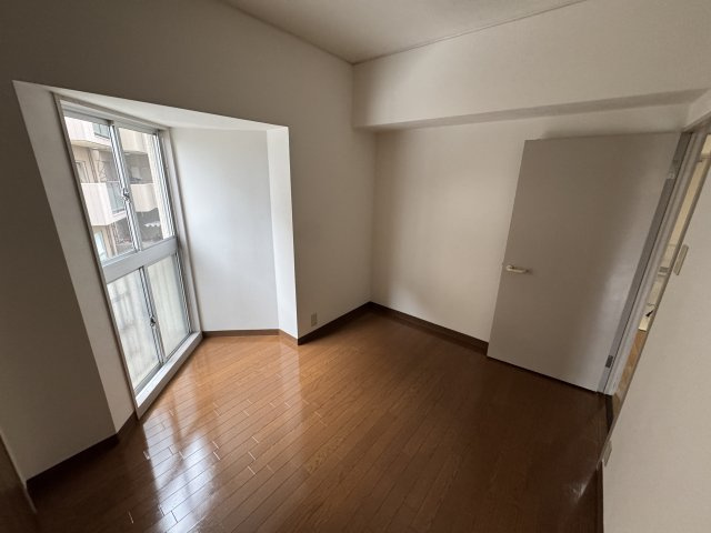 朝日プラザ東豊中の洋室