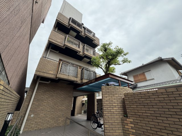 朝日プラザ東豊中の外観