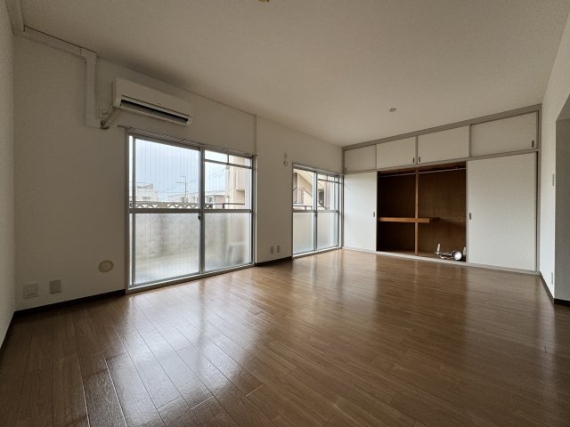 朝日プラザ東豊中の居間・リビング