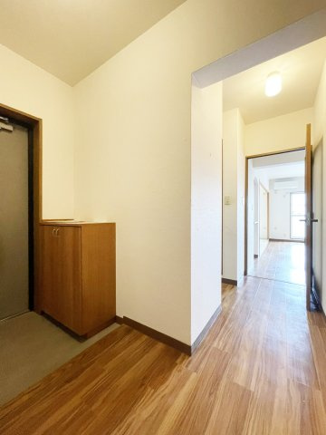 ハローイングスの居間・リビング