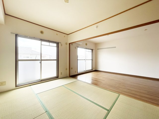 ハローイングスの和室