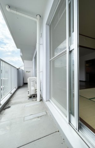 ハローイングスのバルコニー