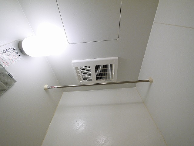 レオパレス千原Ⅱの設備|お風呂には浴室乾燥機もついてます。