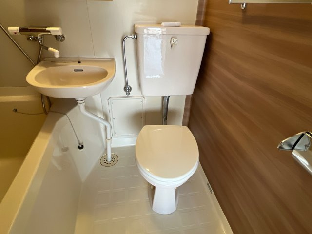 エレーヴ新在家のトイレ