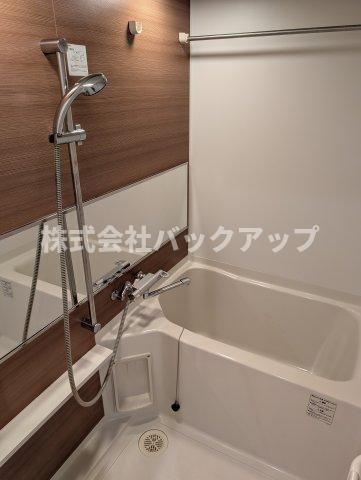 エンクレスト天神MERSⅡの浴室