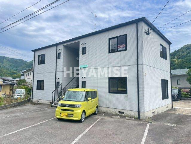 シャーメゾン谷向