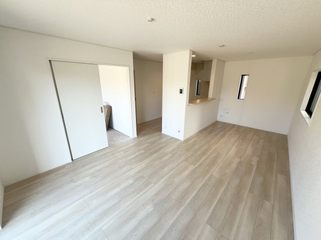 武蔵村山本町3丁目　新築戸建て全6棟の居間・リビング