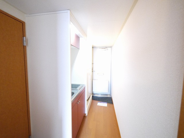 レオパレス西大寺ＬＲのキッチン|キッチンでお料理をお楽しみください