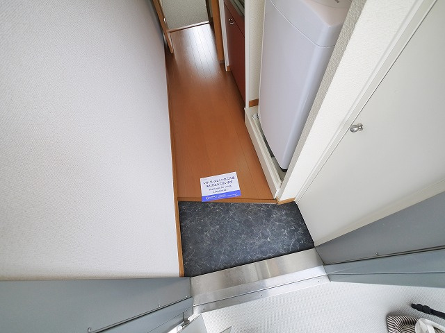 レオパレス西大寺ＬＲの玄関|ゆったりとした玄関です