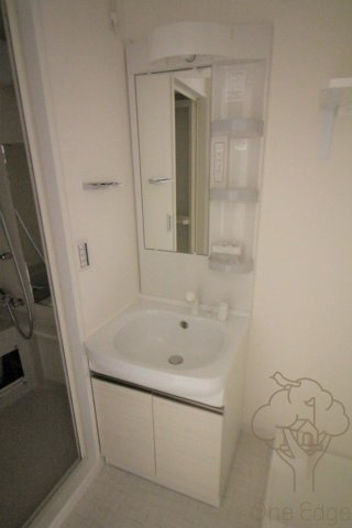 La Douceur梅田Westの洗面所